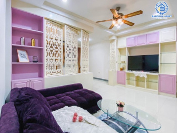 *****ทาวน์เฮ้าส์มือสอง ย่านนนทบุรี ม.นนทรีพลัส บางกรวย-ไทรน้อย เนื้อที่กว้าง 20 ตร.ว. ฟังก์ชัน 4 ห้องนอน 2 ห้องน้ำ ที่จอดรถ 1 คัน บ้านสวย สภาพแวดล้อมน่าอยู่อาศัย บนทำเลแห่งการเดินทาง เชื่อมต่อถนนบางกรวย-ไทรน้อย, ถนนนครอินทร์, ถนนราชพฤกษ์ และทางด่วน "ศรีรัช" จองด่วน!